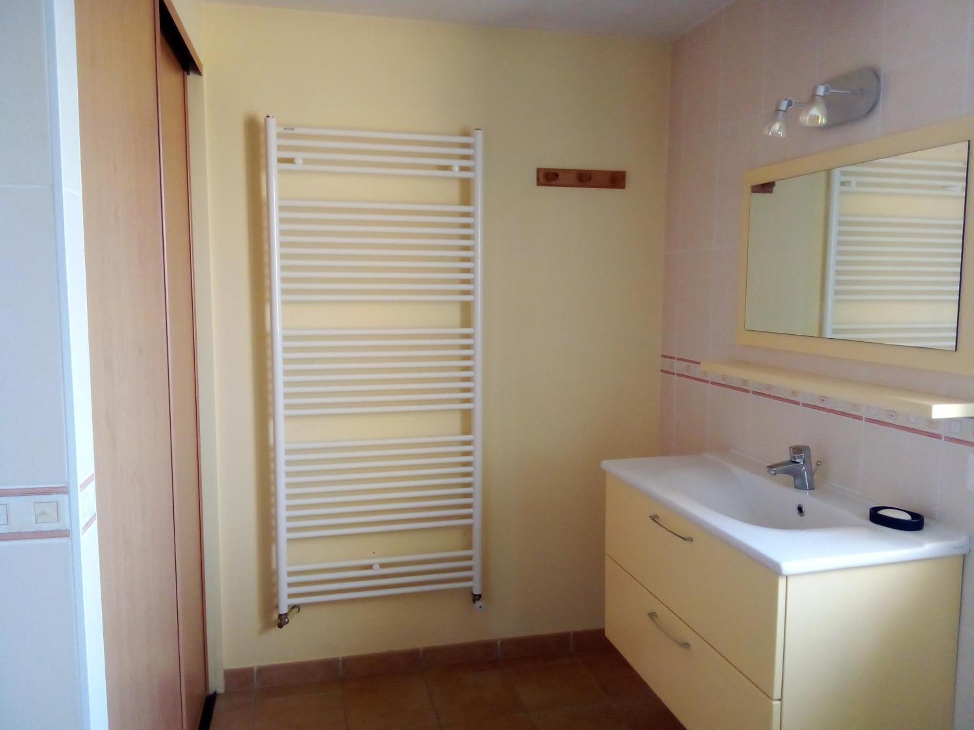 Apartament Chez Steph Saint-Germain-Nuelles Zewnętrze zdjęcie
